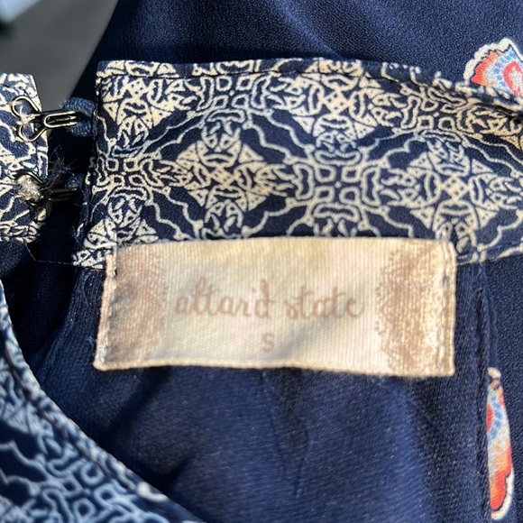 ALTARD STATE DRESS - Picture 10 of 11